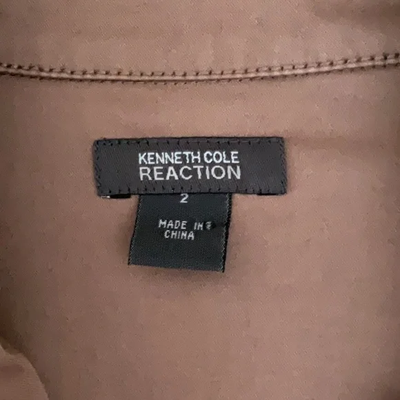 Kenneth Cole Reaction Women's Tan Jacket.  Short bomber style. - Picture 3 of 10